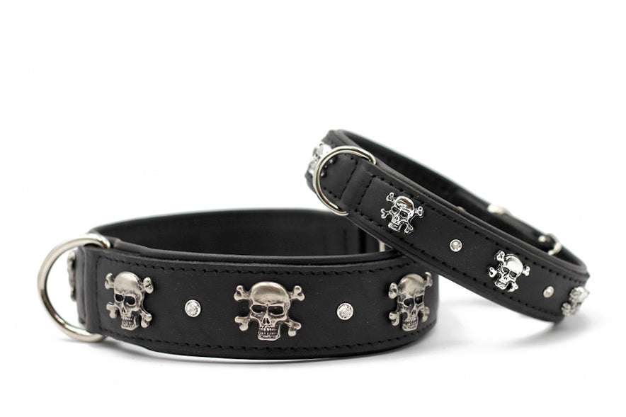 Halsband Totenkopf